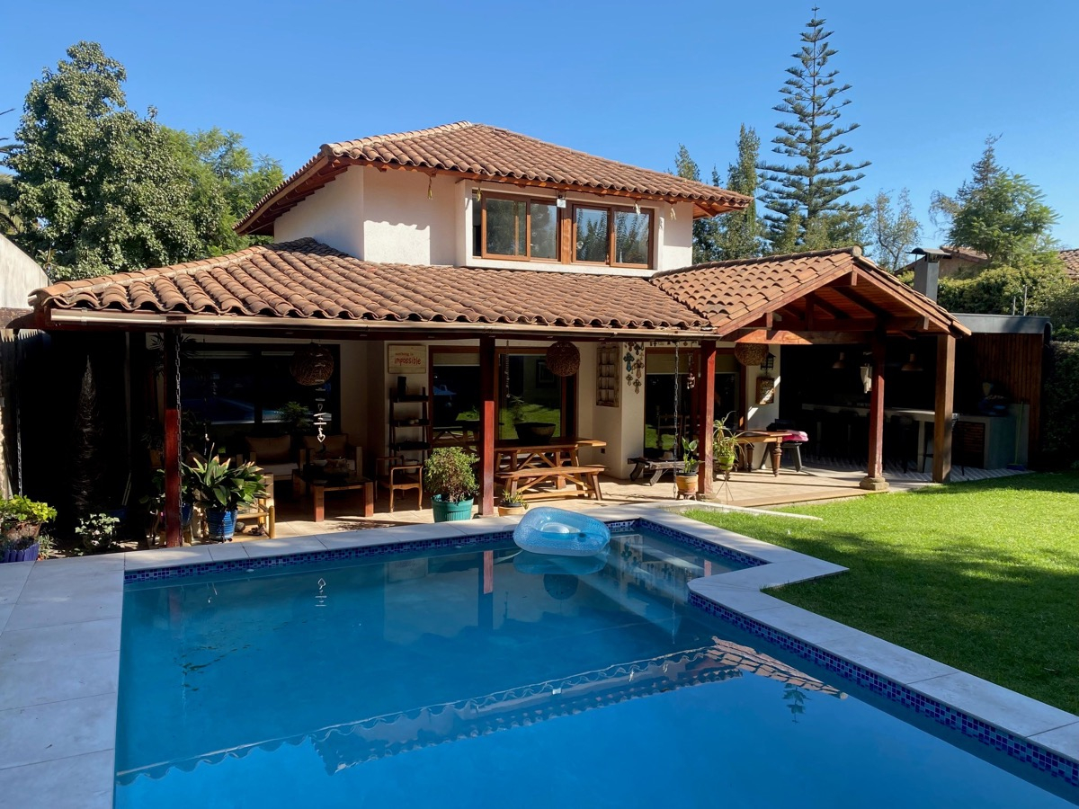 Venta Casa NO 4D en suite Walk-in cl&oacute;set 4B 2E 1B Carlos Ossand&oacute;n - La Reina