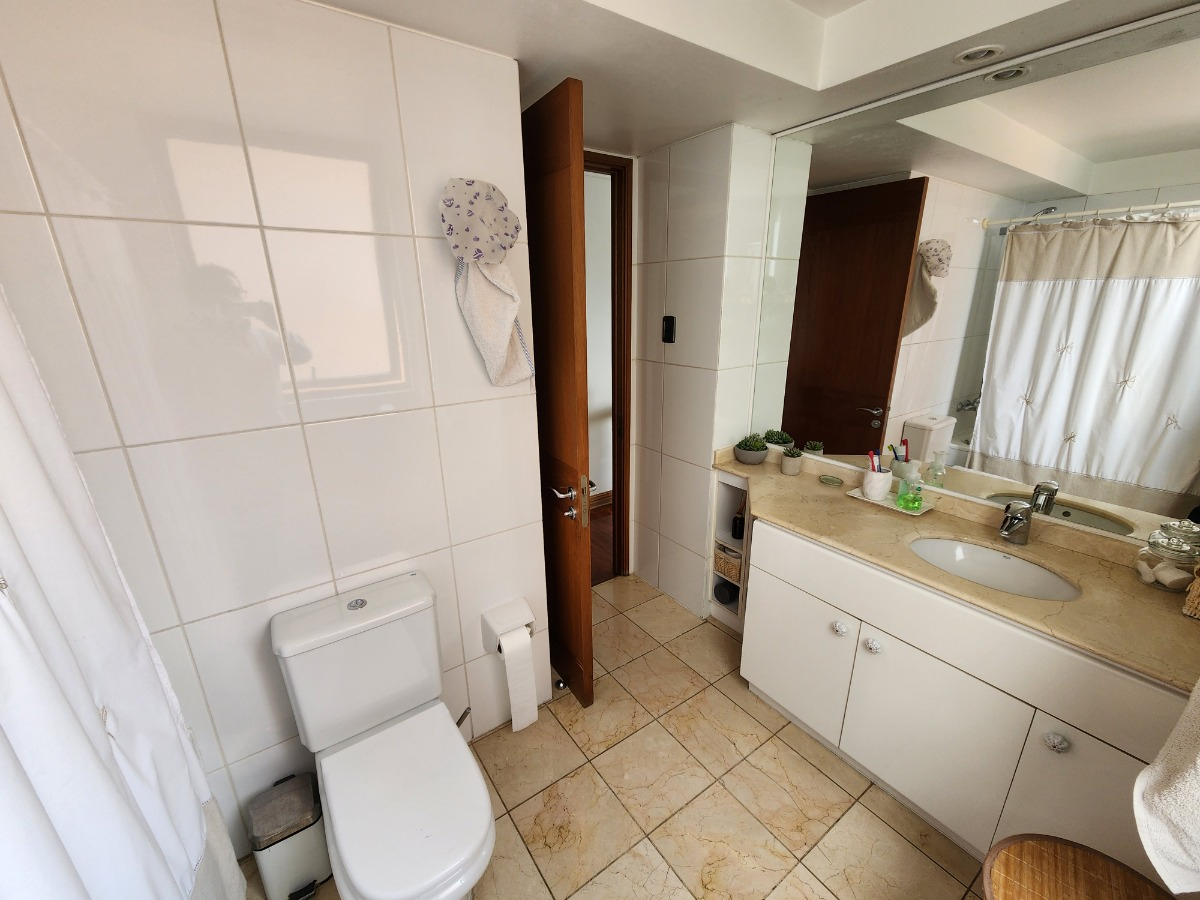 Venta Departamento O 4D en suite Walk-in cl&oacute;set 3B 1E 1B Parque Bicentenario - Vitacura