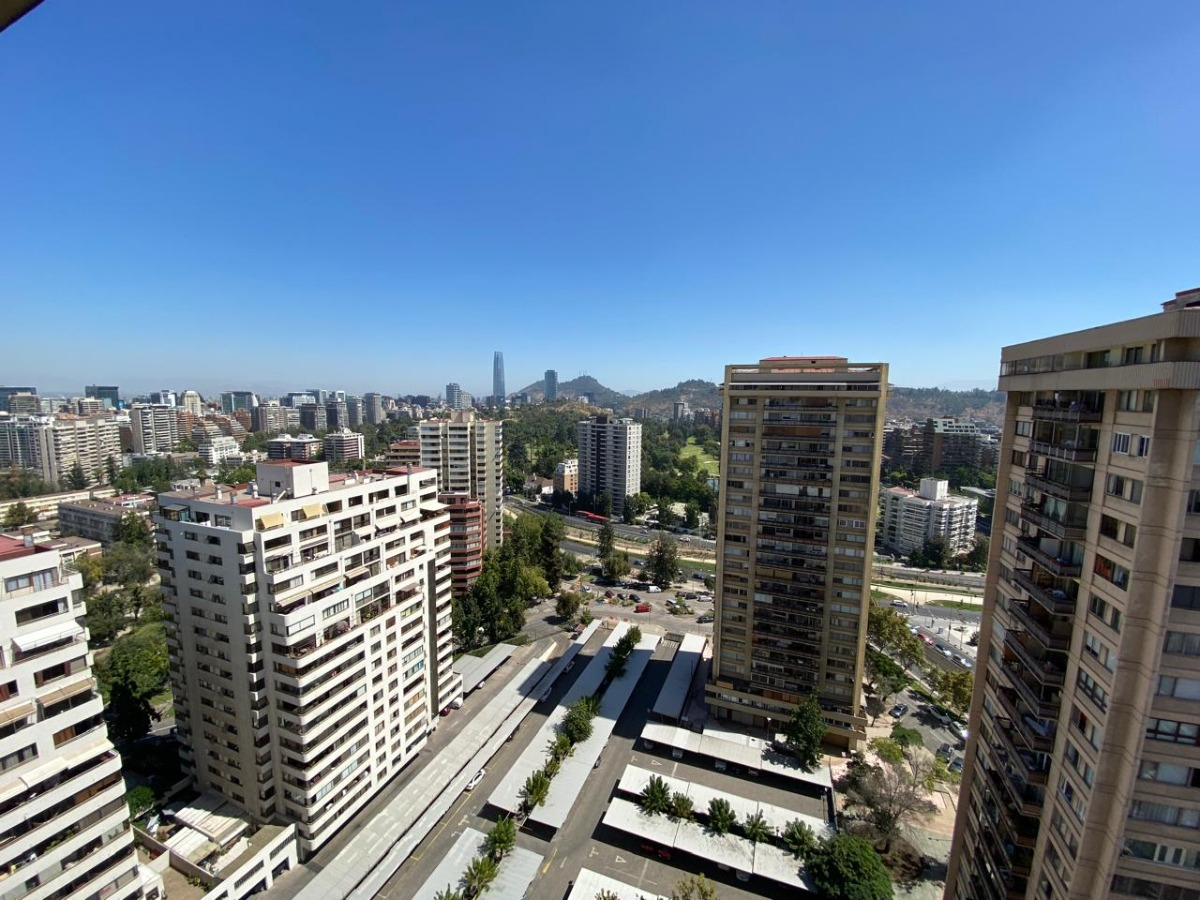 Arriendo Departamento 3D 2B Parque Arauco - Las Condes