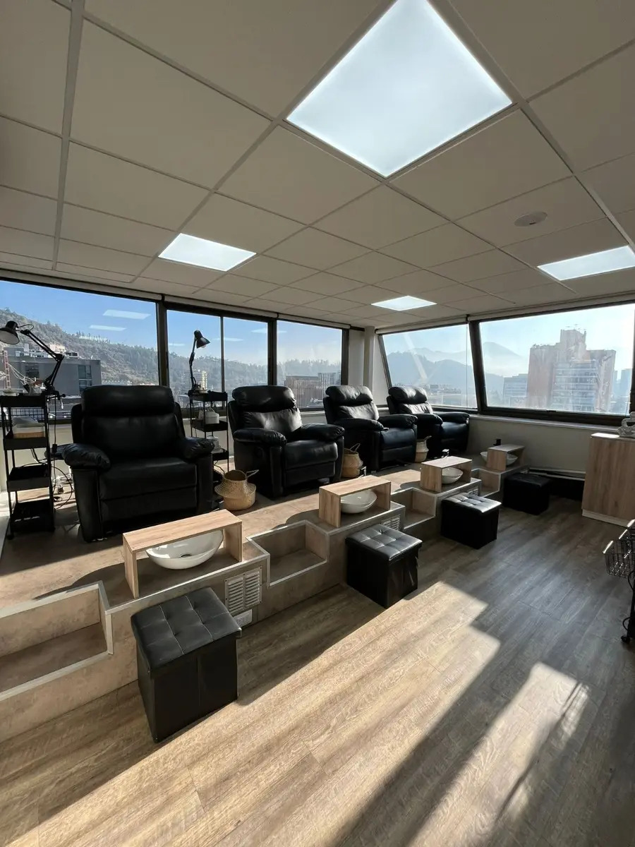 Arriendo Oficina 2B Pedro de Valdivia - Providencia