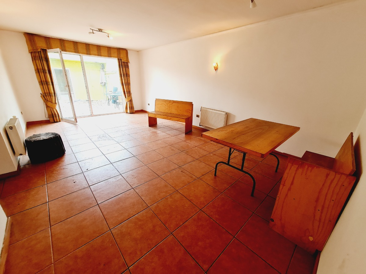 Arriendo Casa SO 6D 3B 2E 1B Nuestra Se&ntilde;ora del Rosario - Vitacura