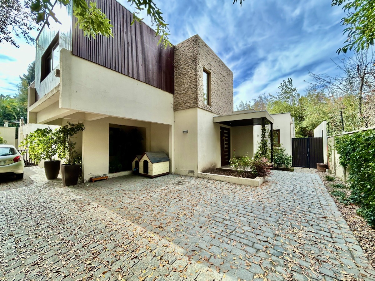 Venta Casa O 5D en suite Walk-in cl&oacute;set 4B 5E 1B La Dehesa - Lo Barnechea