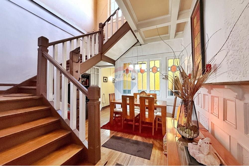 Venta Casa N 7D 4B 2E 1Bd Barrio Yungay - Santiago