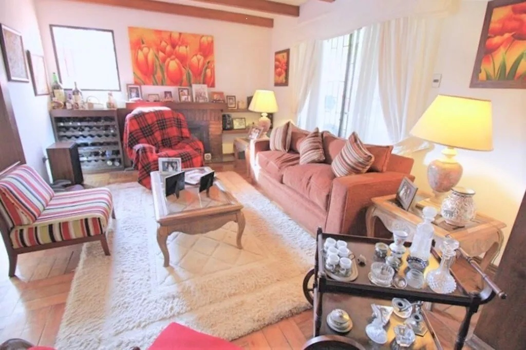 Venta Casa 5D Walk-in cl&oacute;set 4B 4E 1B Metro Sim&oacute;n Bolivar - La Reina