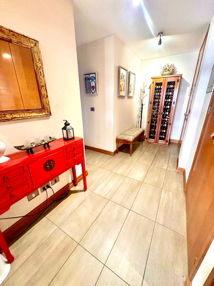 Arriendo Departamento 3D en suite Walk-in cl&oacute;set 3B 1E 1B Metro Manquehue - Apumanque - Las Condes