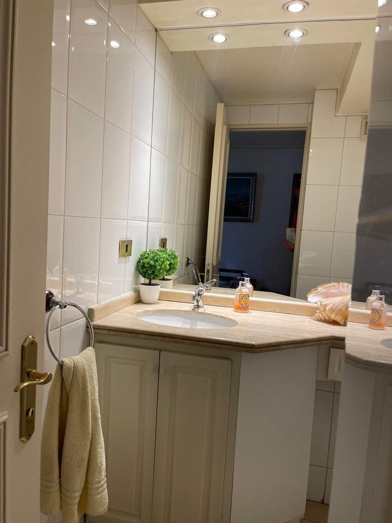 Venta Departamento NO 4D en suite 4B 2E 1B Metro Escuela Militar - Las Condes