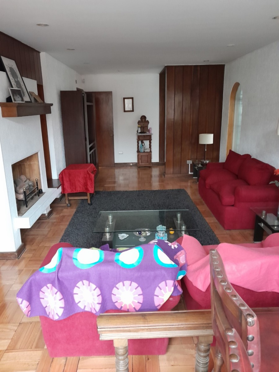 Venta Casa O 4D 4B 3E Metro Bilbao - Providencia
