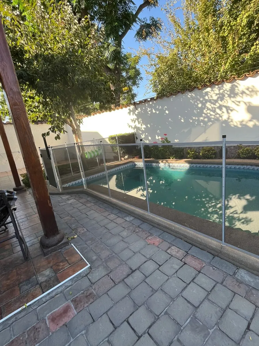 Venta Casa NP 4D WI cl&oacute;set Suite 3B 2E 1Bd Estadio Manquehue - Vitacura