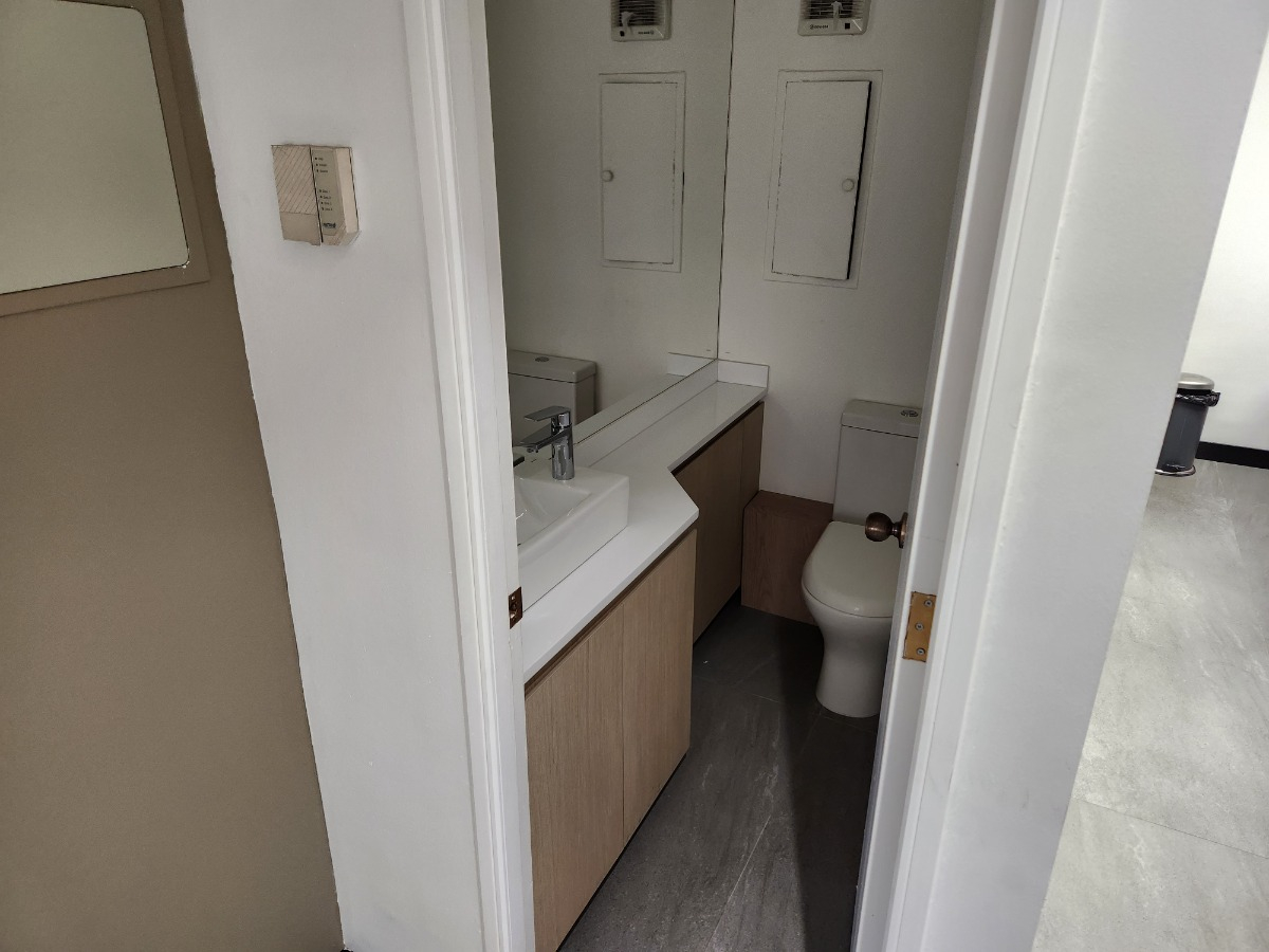 Arriendo Oficina 3B Barrio El Golf - Las Condes