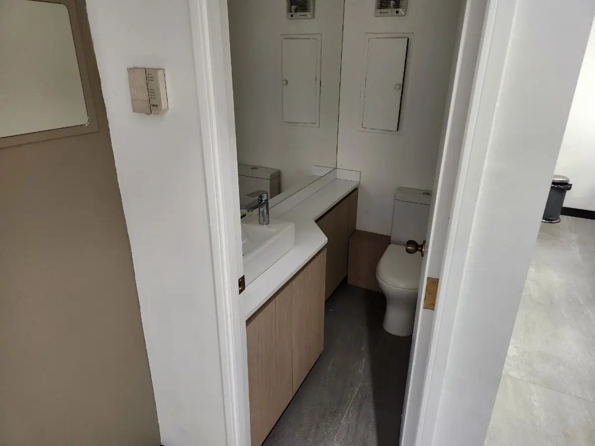 Arriendo Oficina 3B Barrio El Golf - Las Condes