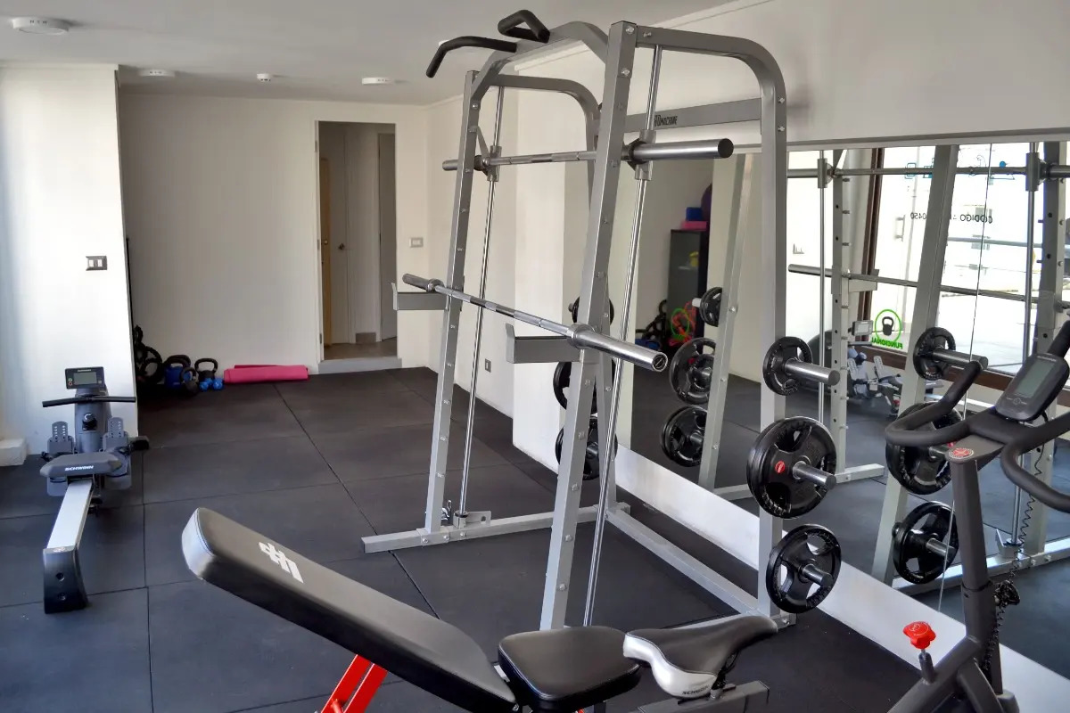 Arriendo Departamento 2D Metro Hernando de Magallanes - Las Condes