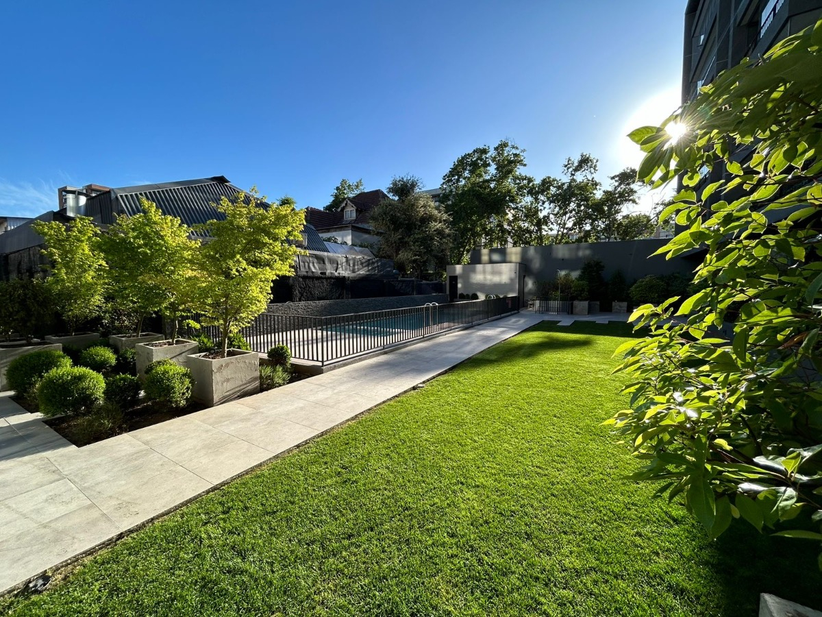 Arriendo Departamento SO 2D en suite 2B 1E 1B Plaza Italia - Providencia