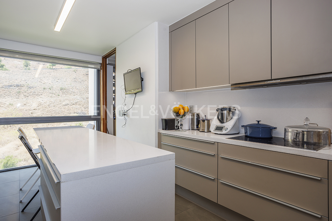 Arriendo Departamento NO 3D en suite Walk-in cl&oacute;set 4B 3E 2B Lo Curro - Vitacura