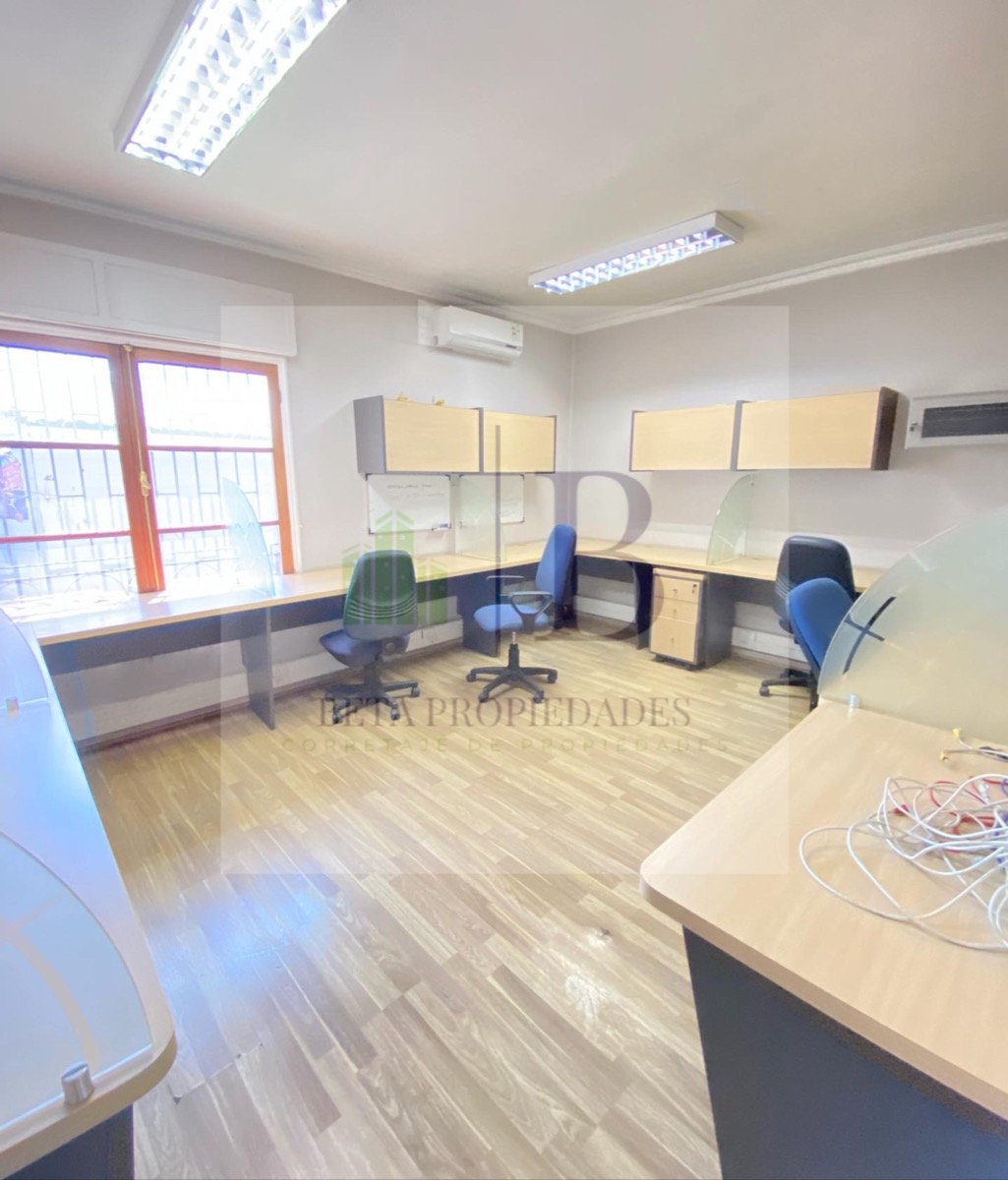 Venta Casa O 8D en suite 4B 2E 1B In&eacute;s de Su&aacute;rez - Providencia