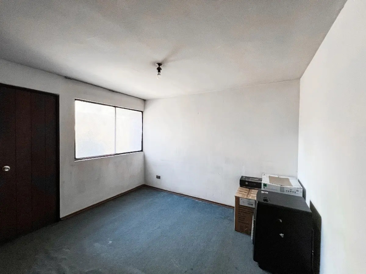 Venta Departamento 1er piso 2D 2B + Oficina con Patio - I.Su&aacute;rez - Providencia