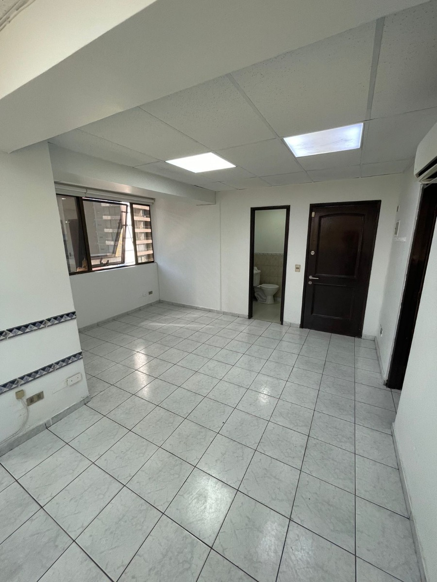 Arriendo Oficina 2B 1E  - Providencia
