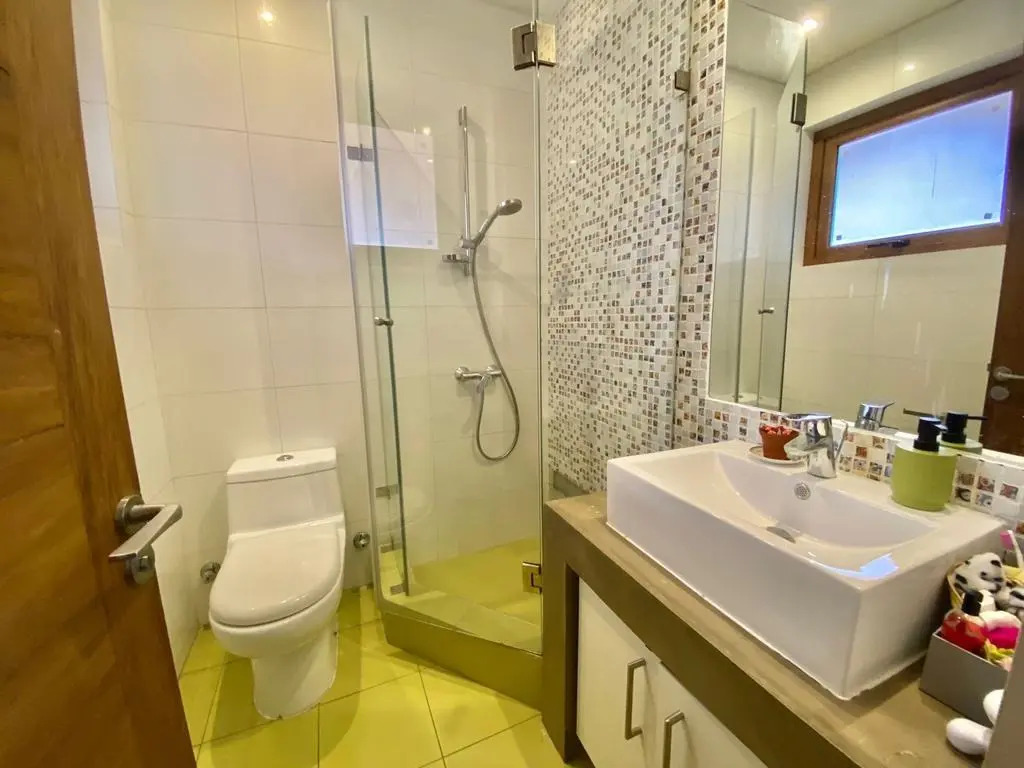 Venta Casa NO 7D en suite Walk-in cl&oacute;set 7B 5E 1Bd La Reina Alta - La Reina