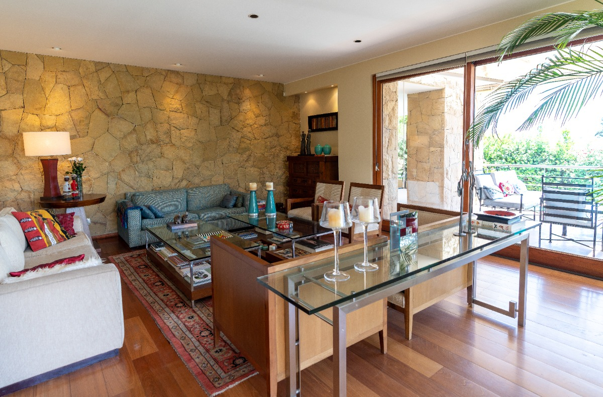 Venta Casa NO 6D en suite Walk-in cl&oacute;set 7B 3E 1B San Carlos de Apoquindo - Las Condes