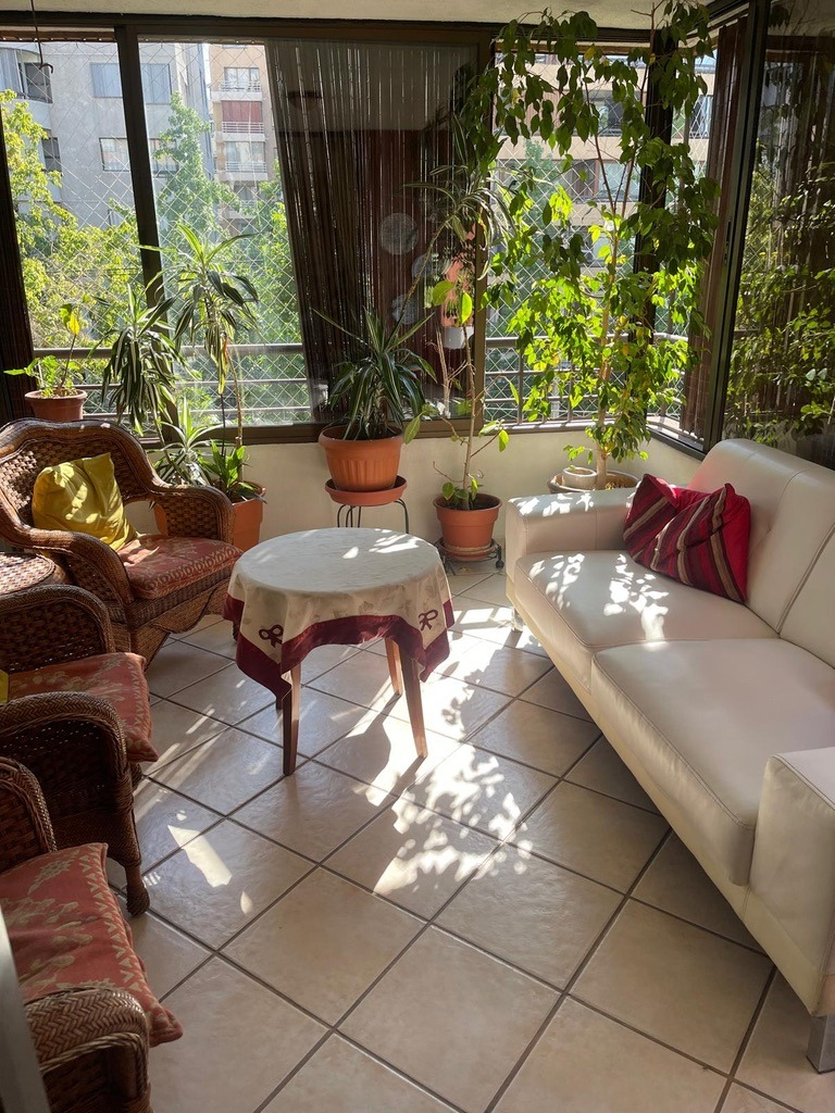Venta Departamento NO 4D en suite 4B 2E 1B Metro Escuela Militar - Las Condes