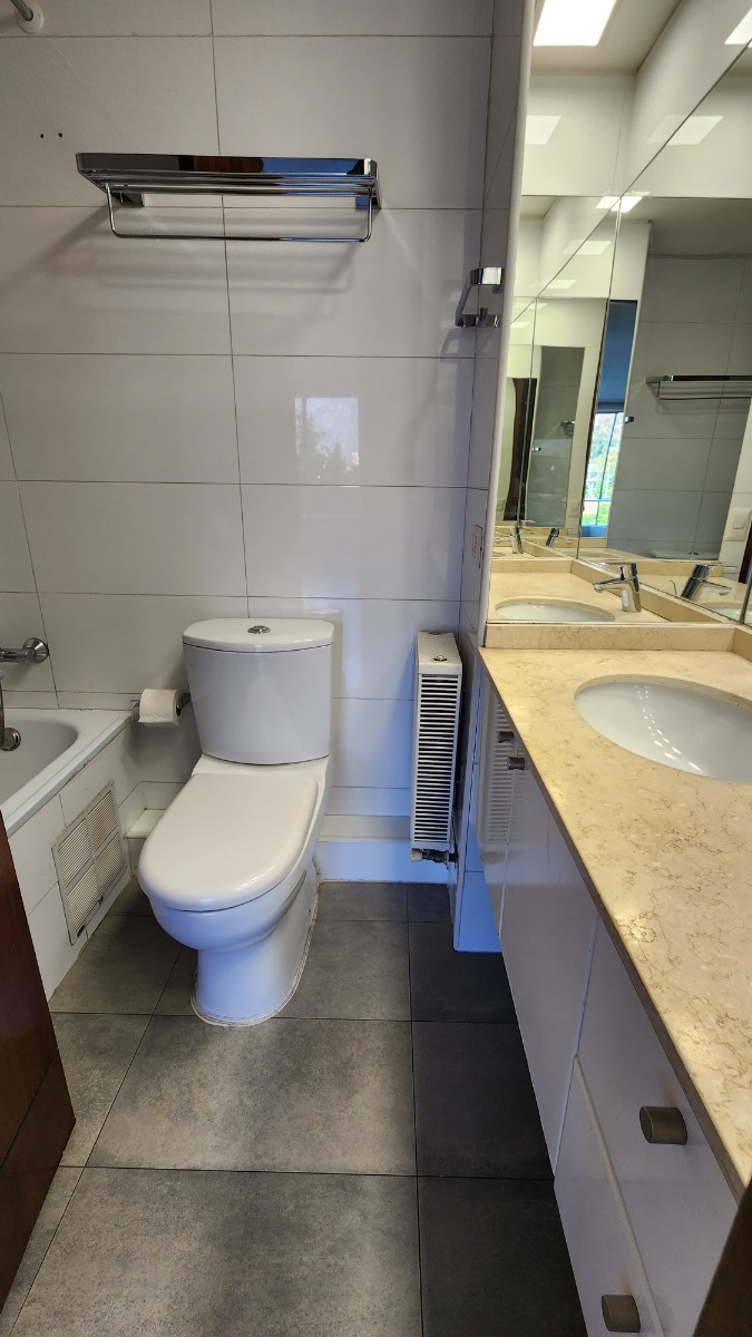 Arriendo Departamento NO 3D en suite Walk-in cl&oacute;set 3B 2E 1B Quinchamal&iacute; - Las Condes
