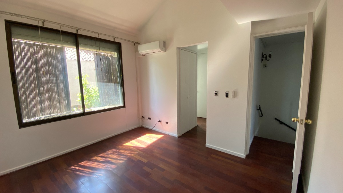 Arriendo Casa NP 3D en suite 4B 2E Metro Pr&iacute;ncipe de Gales - Country Club - La Reina