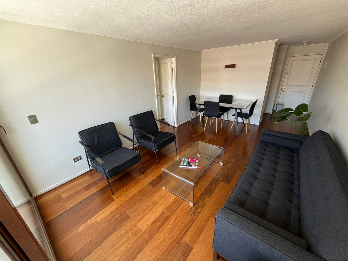Arriendo Departamento SP 2D en suite 2B 1E 1B Barrio El Golf - Las Condes