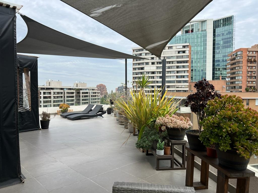 Venta Departamento 2D Metro Hernando de Magallanes - Las Condes