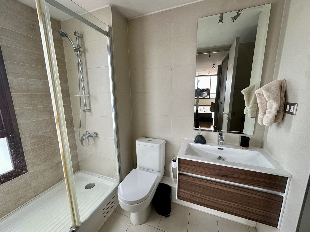 Venta Departamento SP 3D en suite Walk-in cl&oacute;set 4B 2E 1Bd Rotonda Atenas - Las Condes