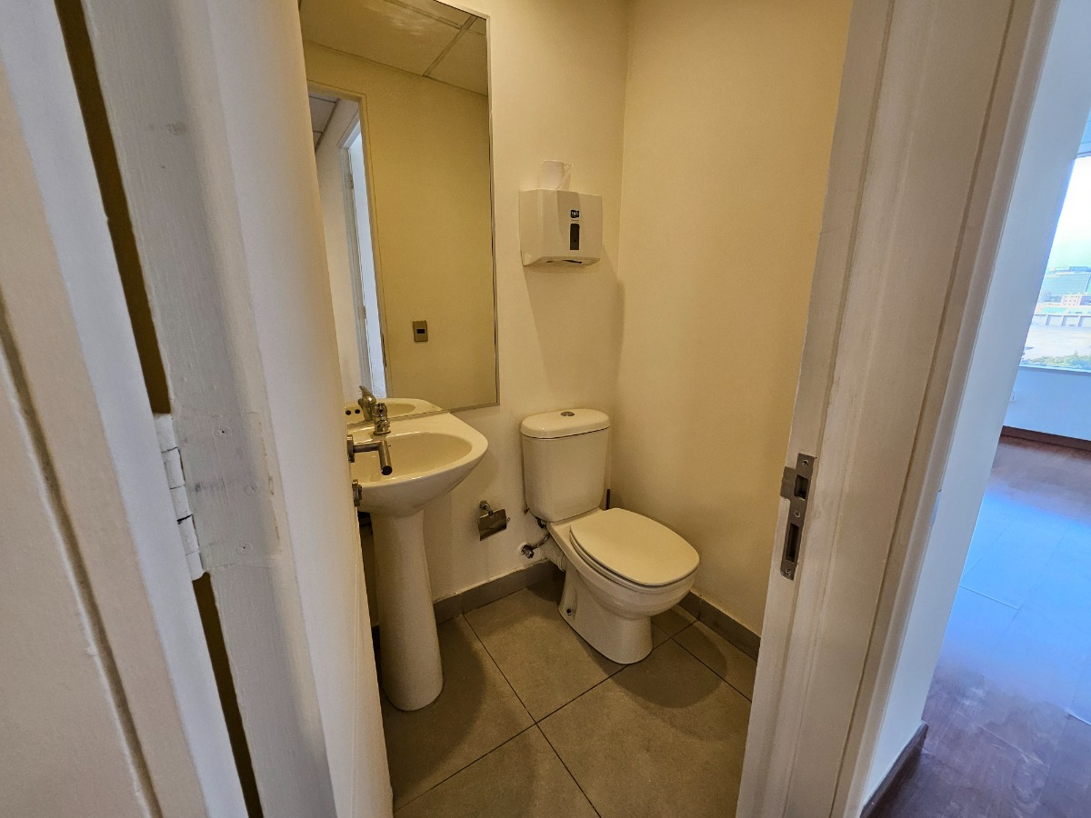 Arriendo Oficina N 2B 2E San Dami&aacute;n - Las Condes