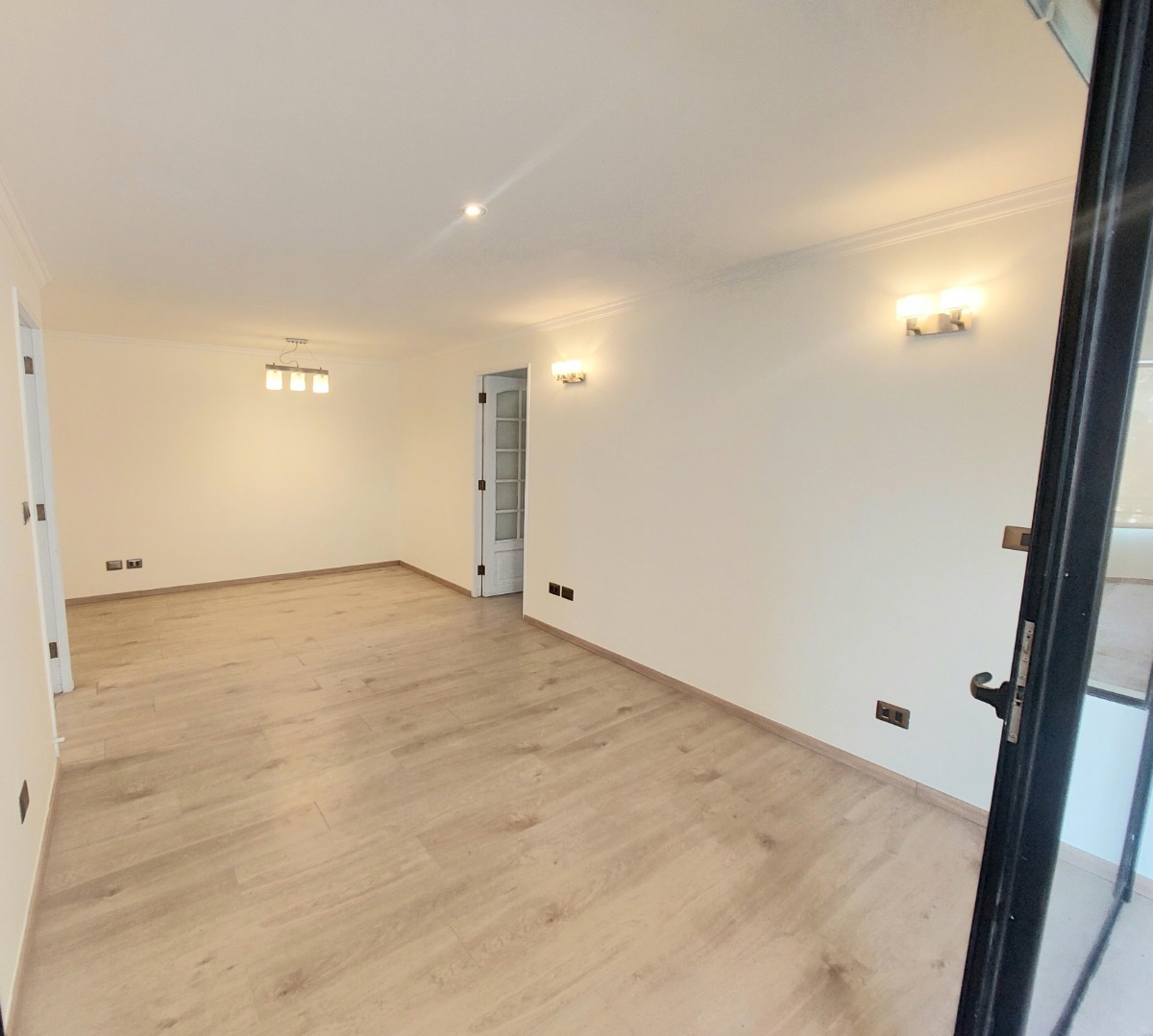 Arriendo Departamento SO 2D en suite 2B 1E Las Lilas - Providencia