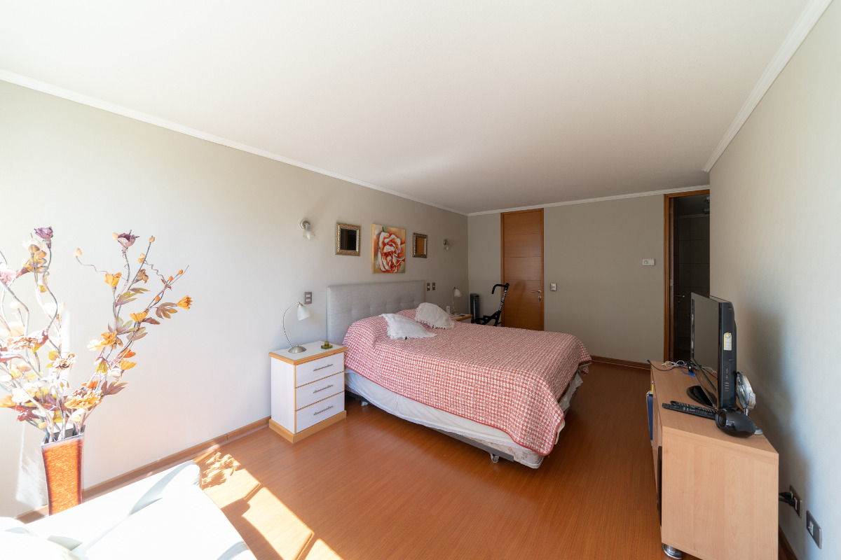 Venta Departamento NP 4D en suite Walk-in cl&oacute;set 4B 1E 1B  - Las Condes