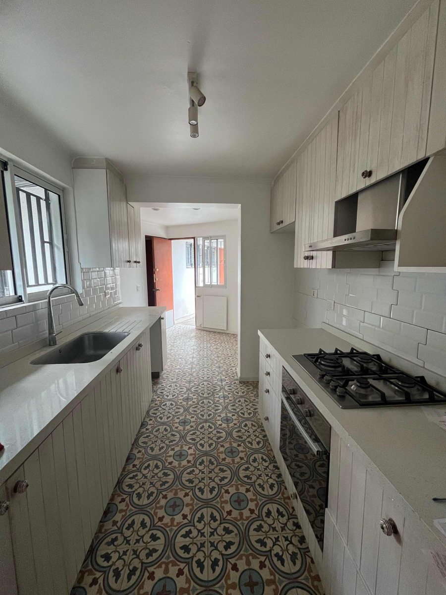 Arriendo Casa 4D 4B 2E 2B Juan XXIII - Vitacura