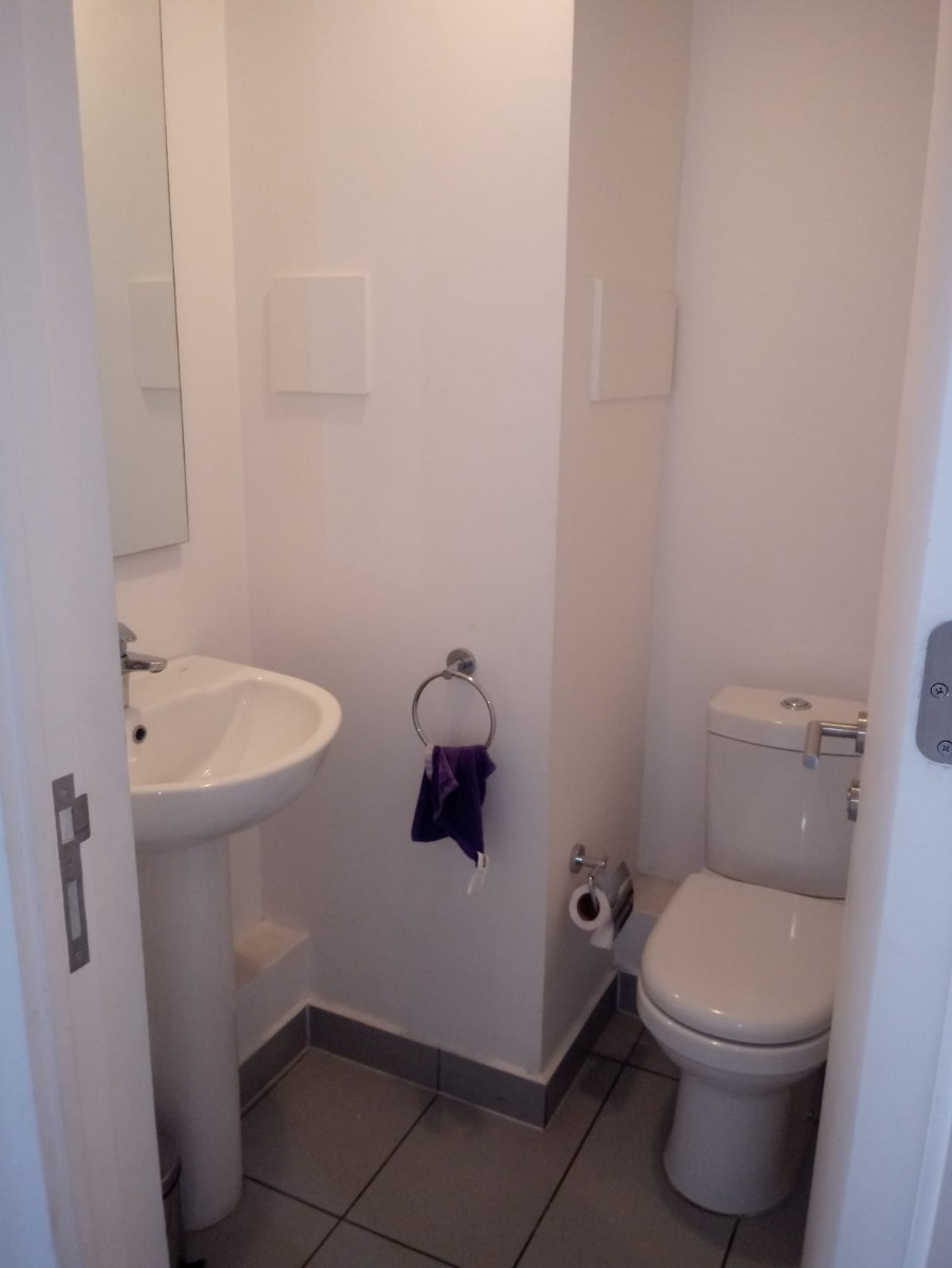 Venta Oficina SO 1B 1E Los Dominicos - Las Condes