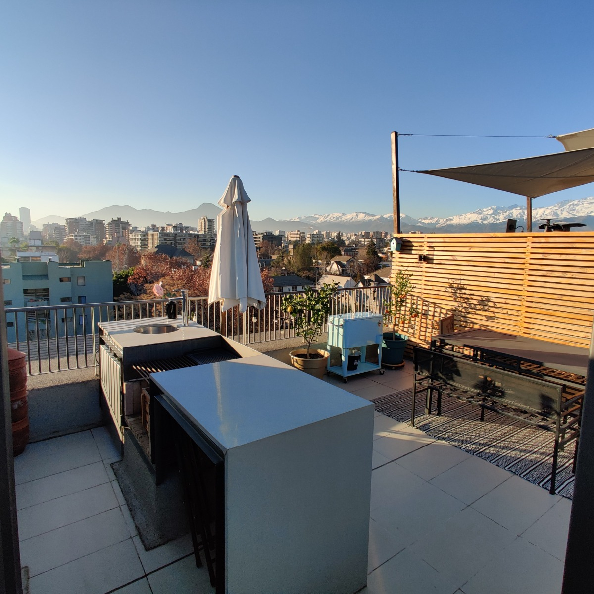 Arriendo Departamento NO 2D en suite Walk-in cl&oacute;set 2B 1E 1B Campus Oriente - Providencia