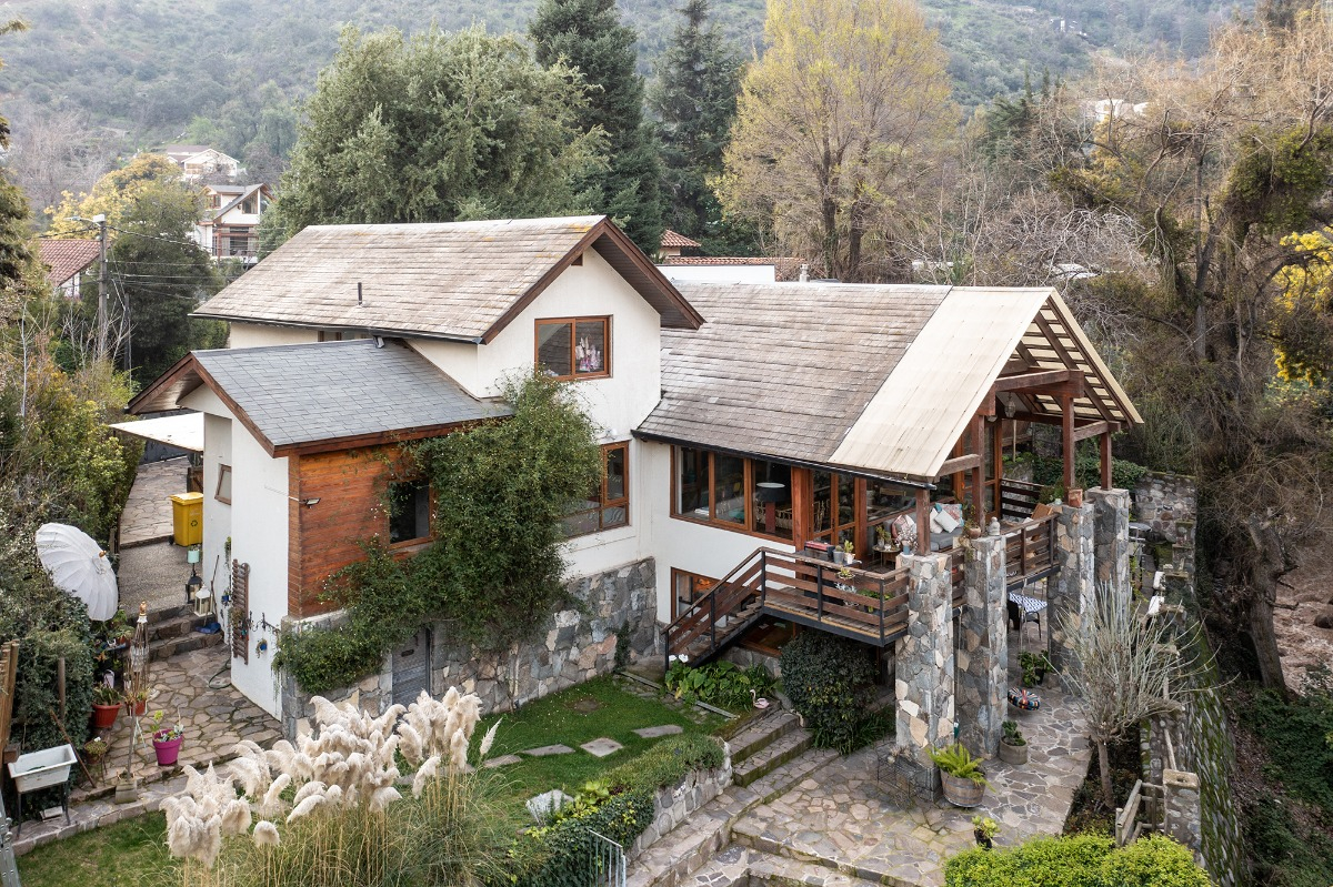 Venta Casa 5D El Array&aacute;n - Lo Barnechea