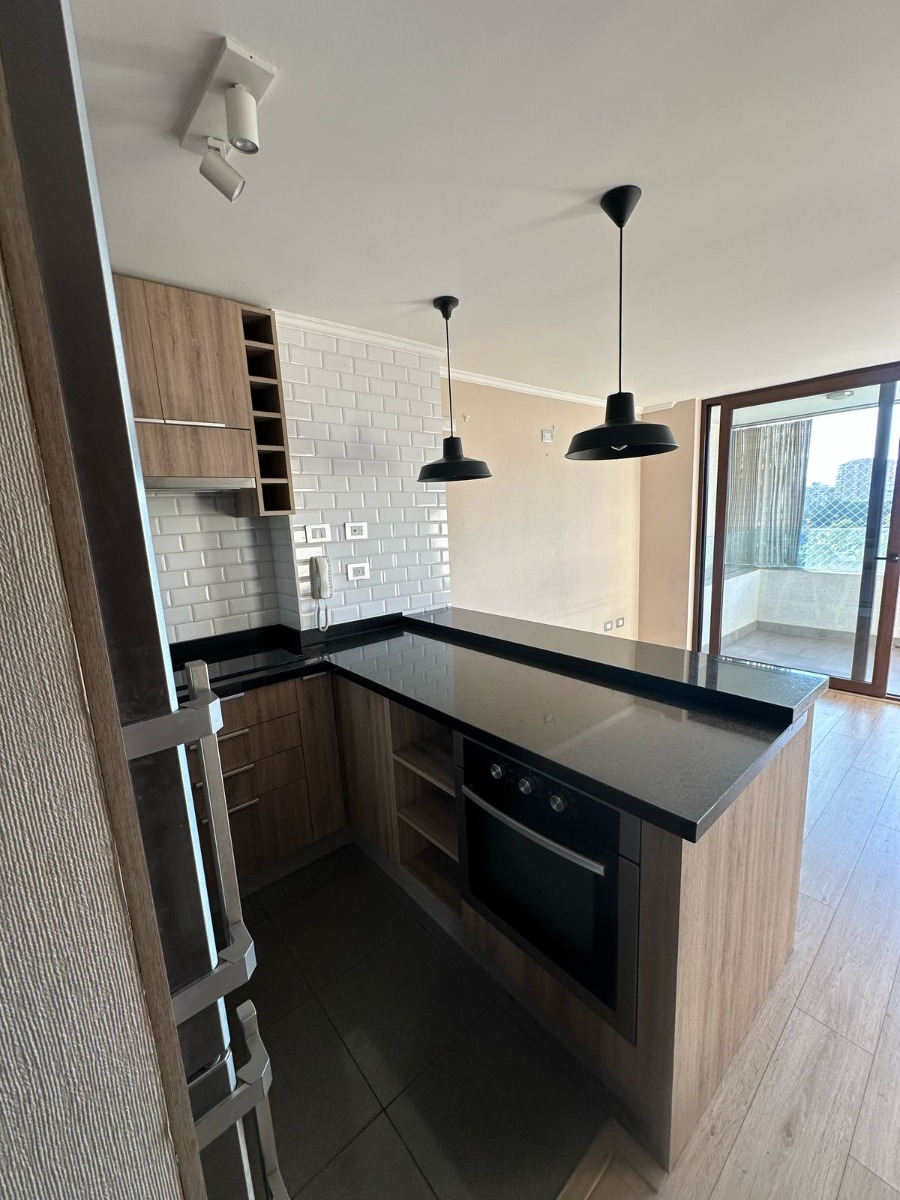 Arriendo Departamento N 2D en suite 2B 2E 1B Alto Las Condes - Las Condes