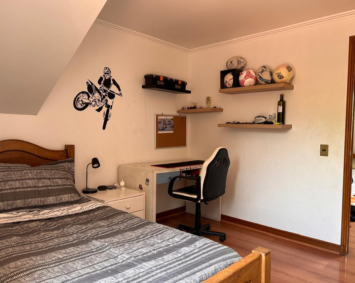Venta Casa NO 5D en suite Walk-in cl&oacute;set 4B 2E La Dehesa - Lo Barnechea