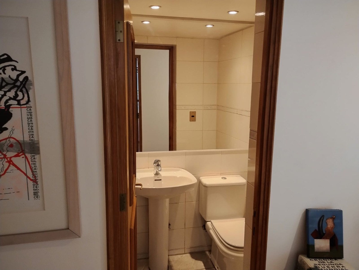 Venta Departamento 4D en suite Walk-in cl&oacute;set 4B 2E 1B Jard&iacute;n Del Este - Vitacura