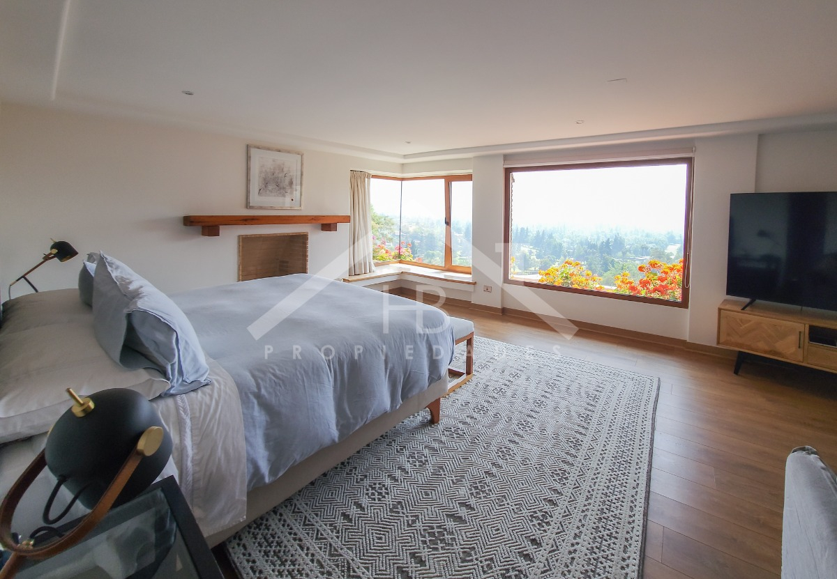 Venta Casa 5D en suite Walk-in cl&oacute;set 5B 3E 2B La Dehesa - Lo Barnechea