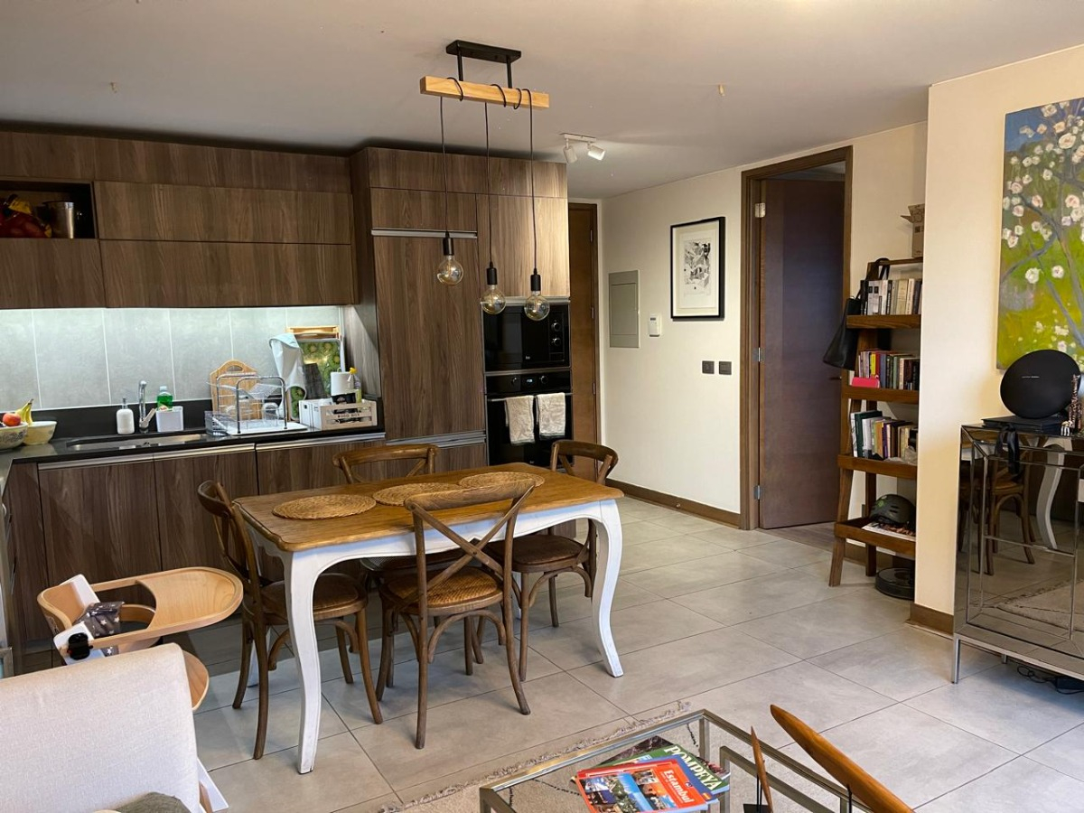 Arriendo Departamento P 2D en suite Walk-in cl&oacute;set 2B 1E 1B Metro Escuela Militar - Las Condes