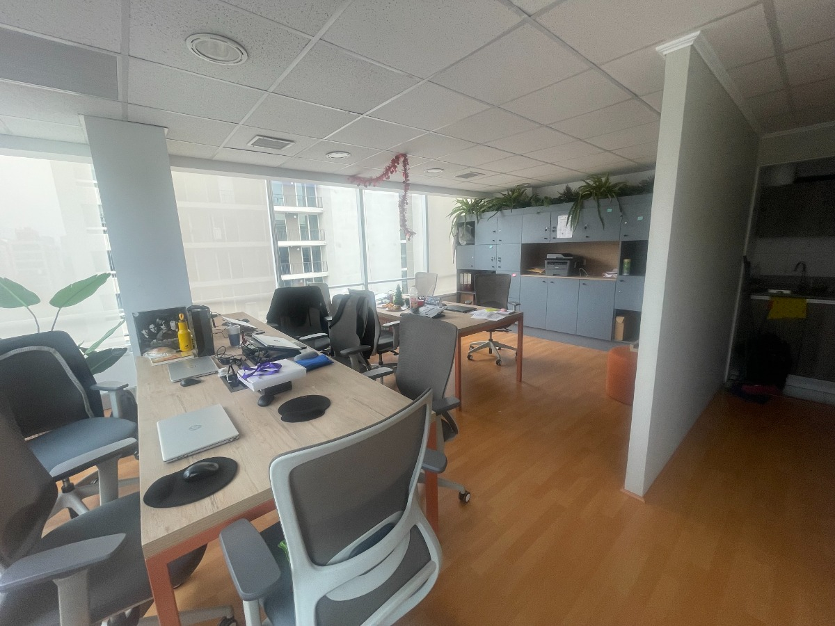 Venta Oficina NO 2B 1E Pedro de Valdivia - Providencia