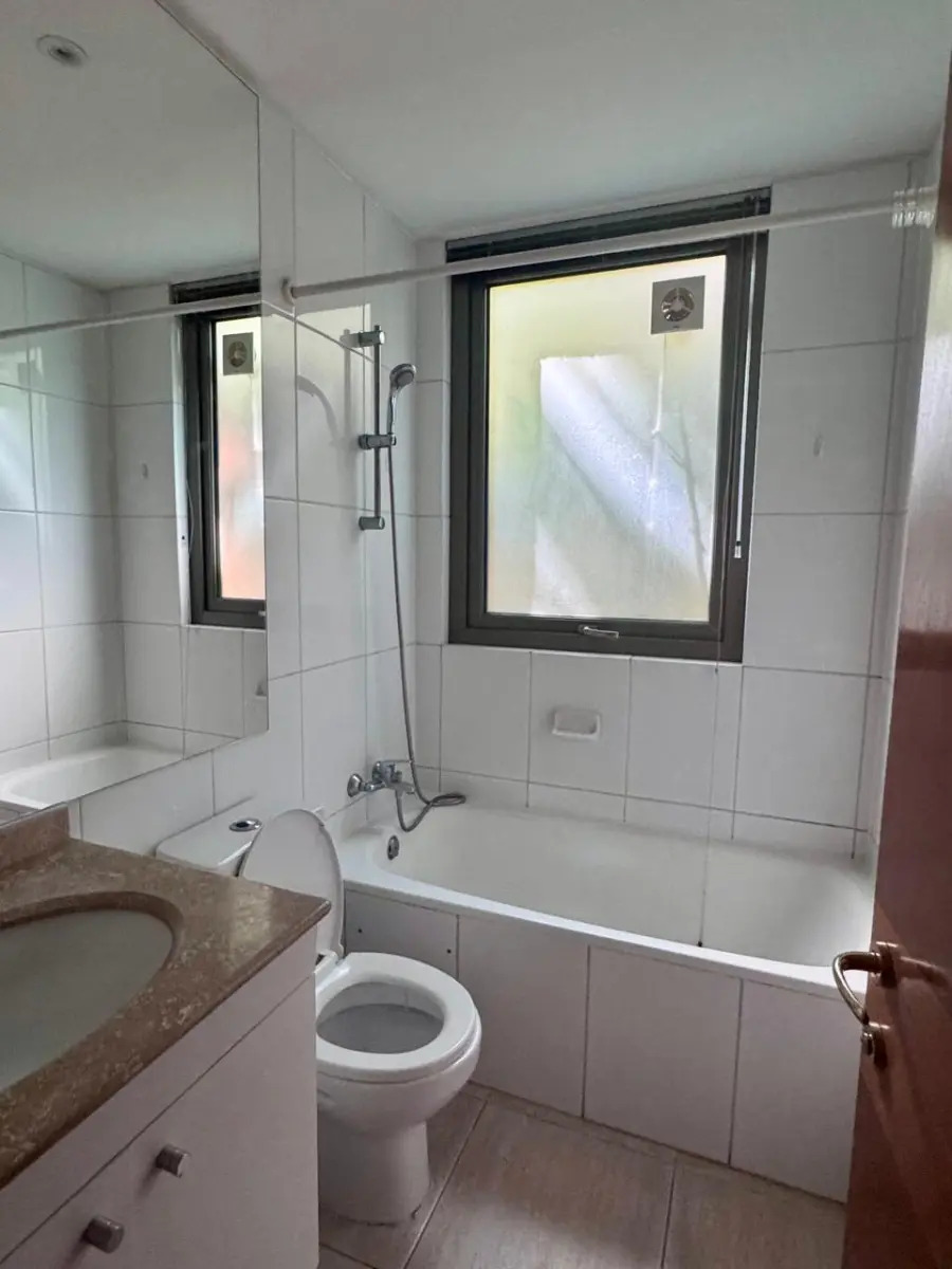 Arriendo Departamento NP 4D en suite Walk-in cl&oacute;set 4B 2E 1B Santa Mar&iacute;a de Manquehue - Vitacura