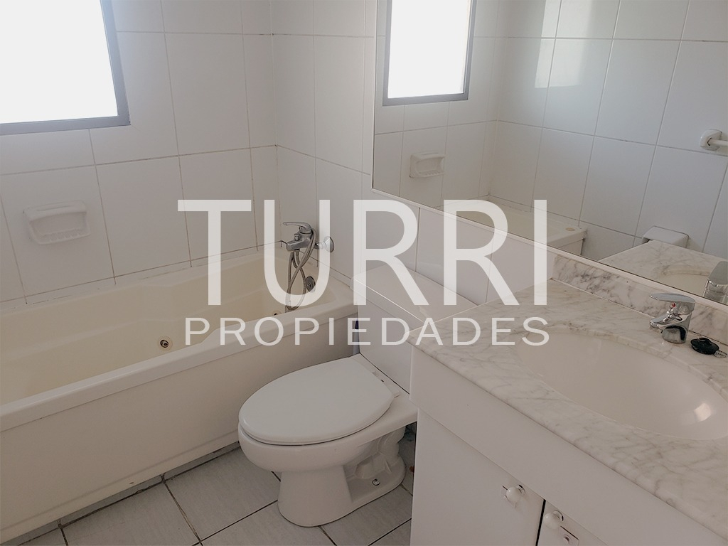 Arriendo Departamento S 2D en suite 2B 1E 1B Metro Escuela Militar - Las Condes