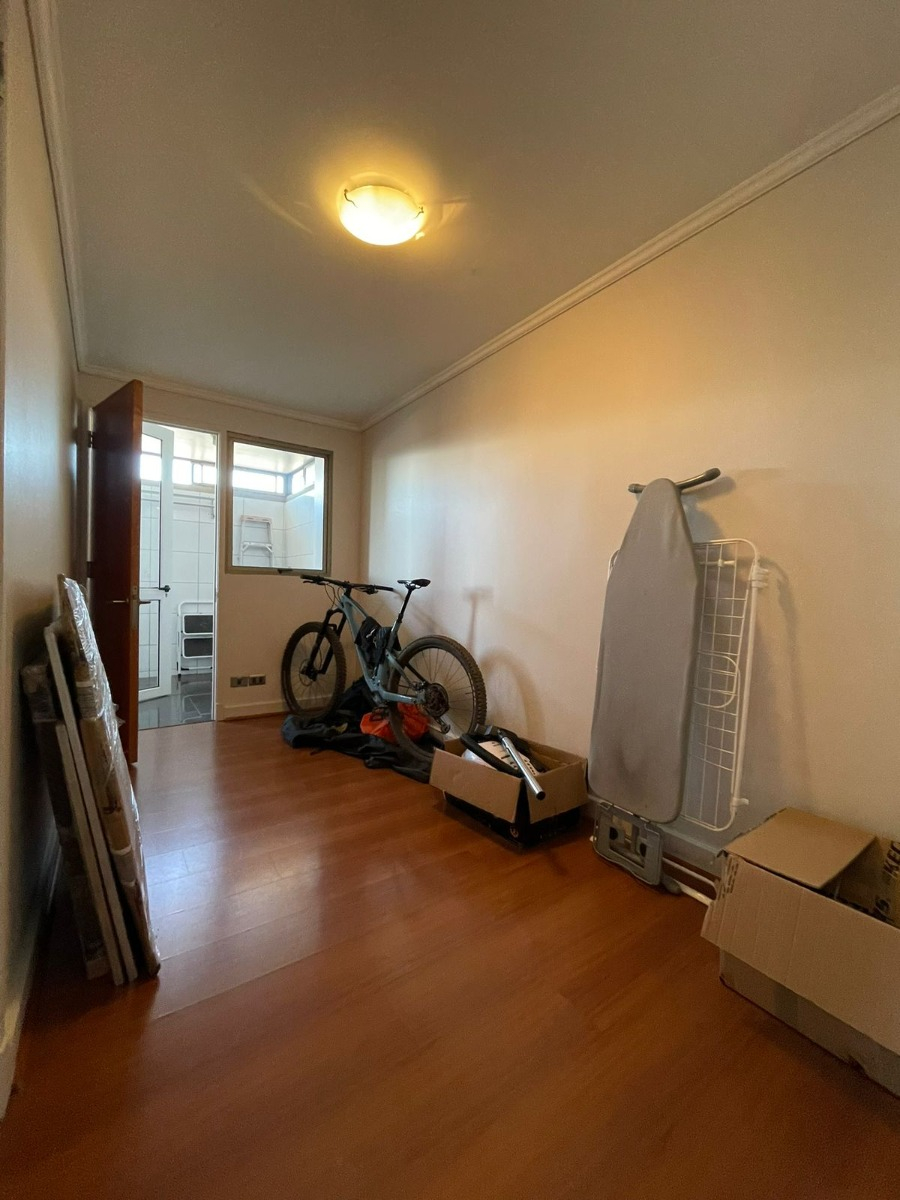 Arriendo Departamento NO 4D en suite Walk-in cl&oacute;set 3B 2E 1B Borde R&iacute;o - Casa Piedra - Vitacura