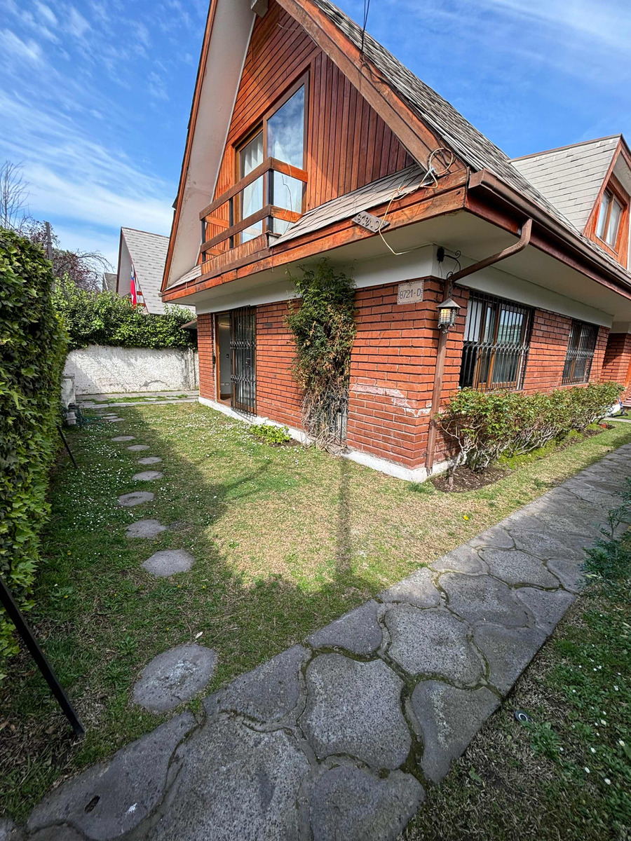 Arriendo Casa 5D 4B 3E Carlos Ossand&oacute;n - La Reina