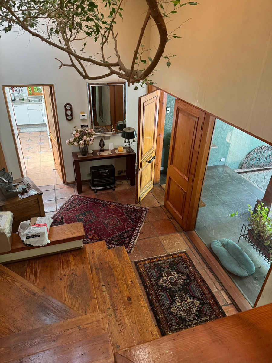 Venta Casa 5D 4B 7E El Huinganal - Lo Barnechea