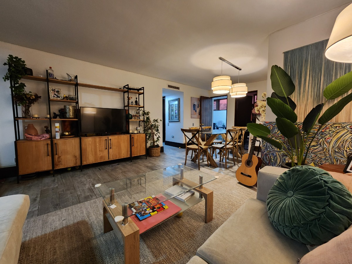 Venta Departamento O 3D en suite 2B 1E 1B Metro Tobalaba - Mall Costanera - Providencia