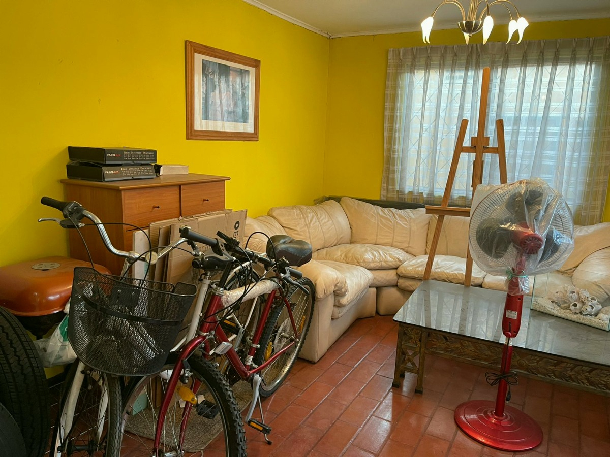 Venta Casa NO 8D en suite Walk-in cl&oacute;set 5B 4E 1B Troncos Viejos - La Reina