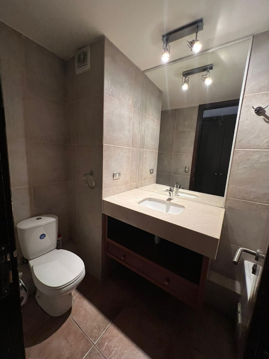Arriendo Departamento N 2D en suite 2B 1E 1B Vaticano - Las Condes