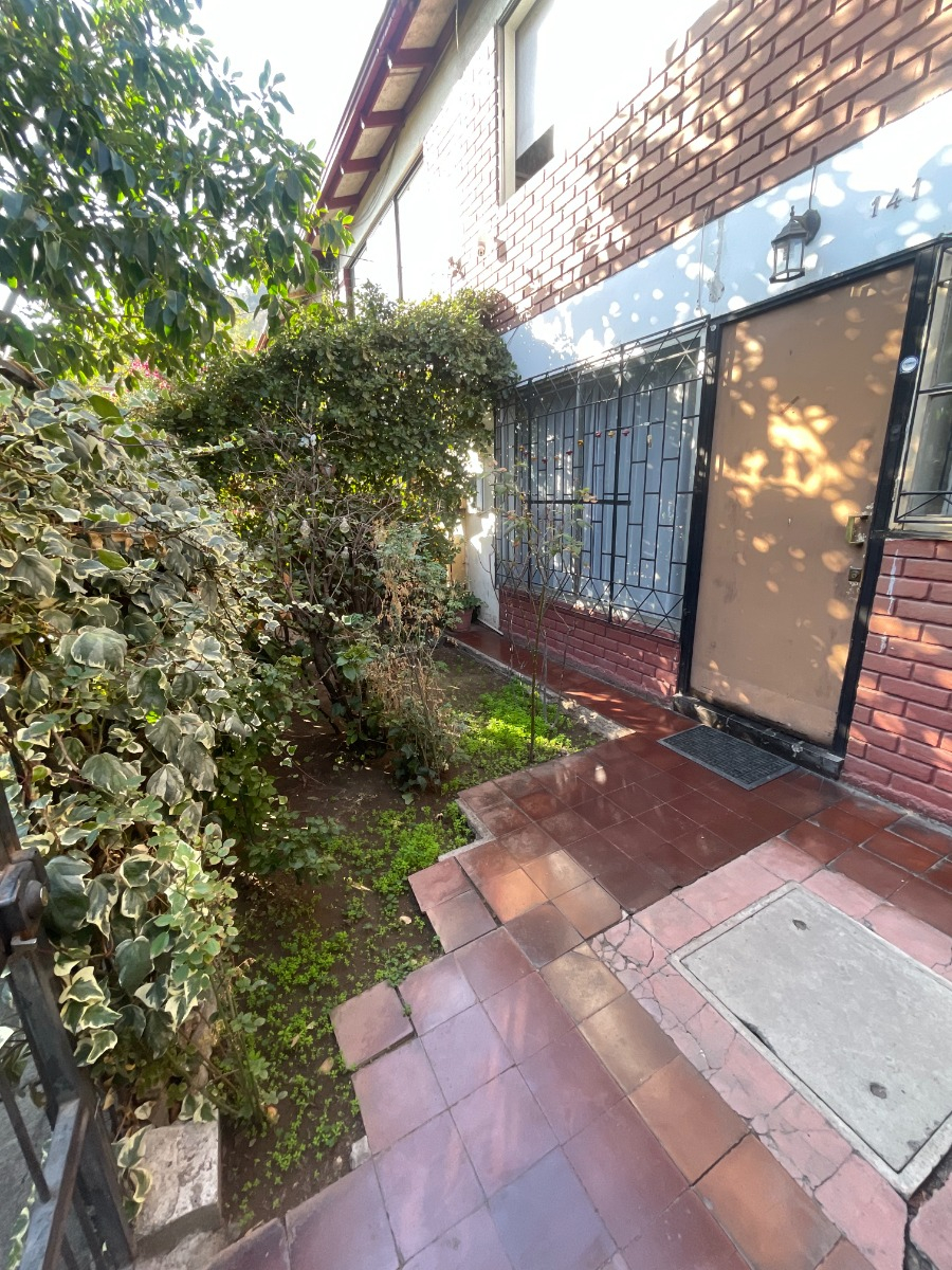 Venta Casa O 4D 2B 1E Bellavista - Providencia